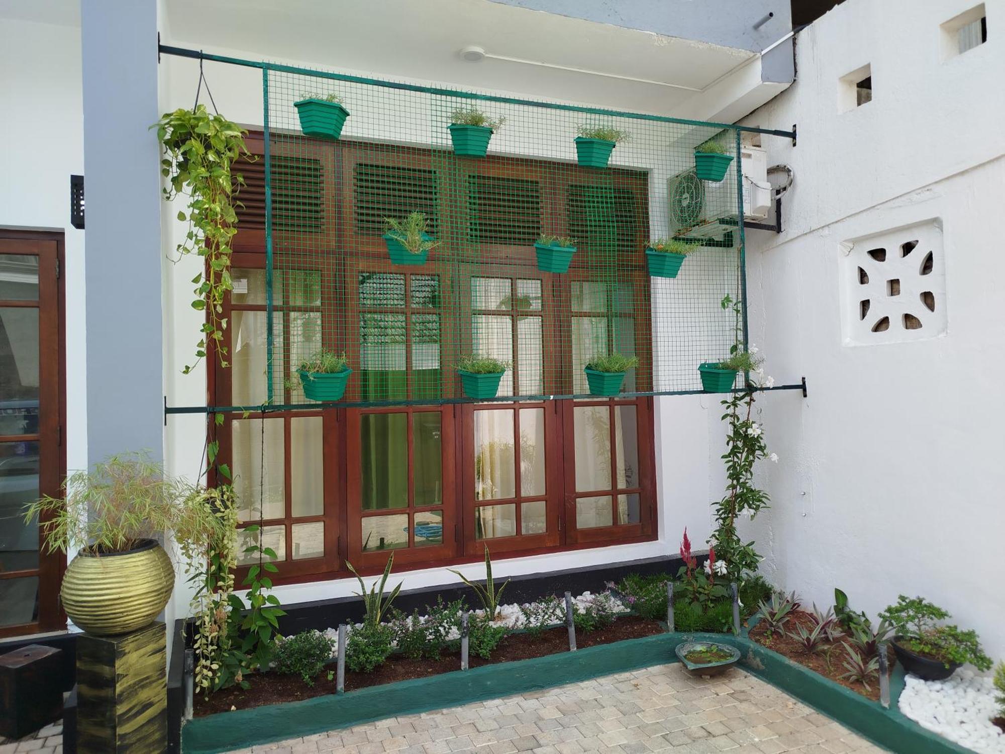 Hotel Elzangi Negombo Esterno foto