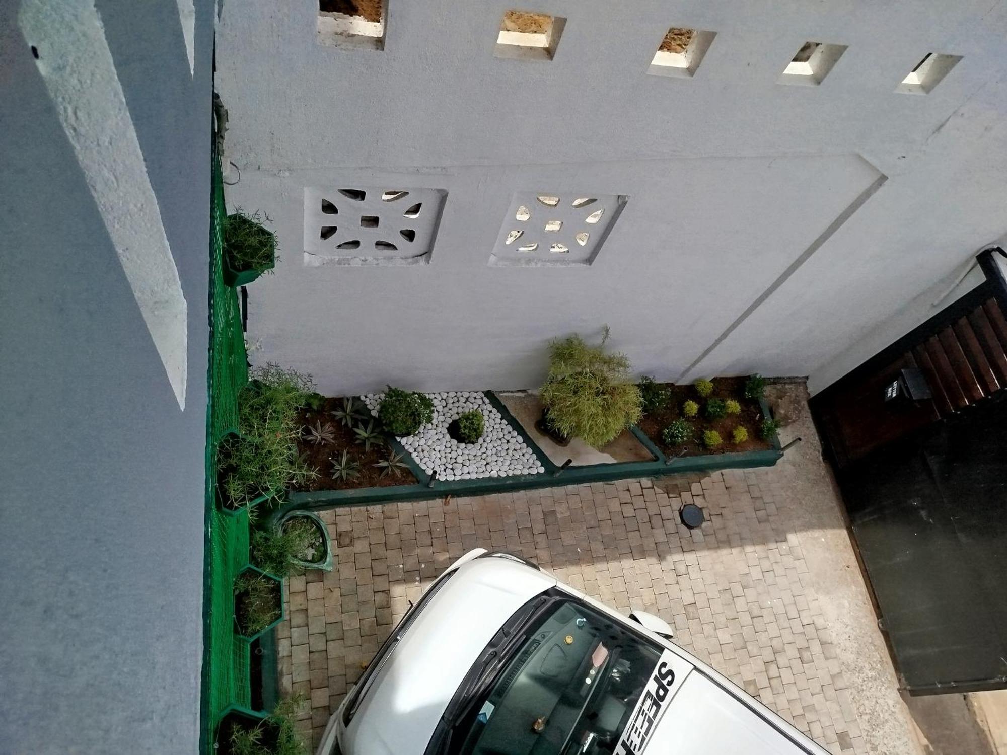 Hotel Elzangi Negombo Esterno foto